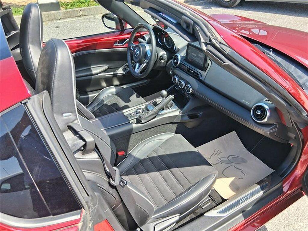 Mazda MX-5 RF 2.0 Skyactiv-G Exceed