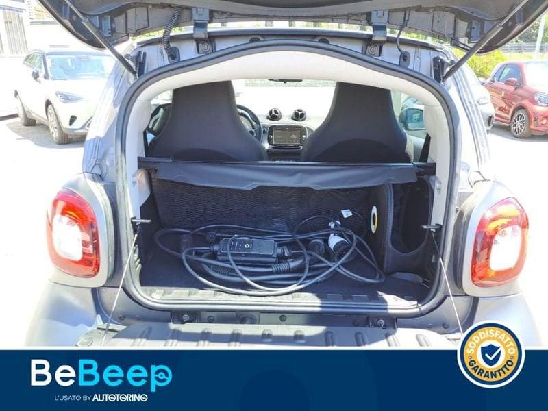 smart fortwo EQ PASSION 4,6KW