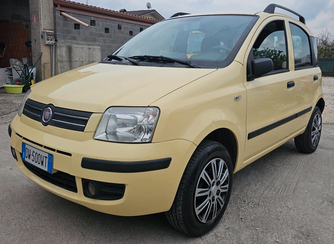 FIAT PANDA 1.2 GUIDABILE DA NEOPATENTATI GARANZIA 12 MESI