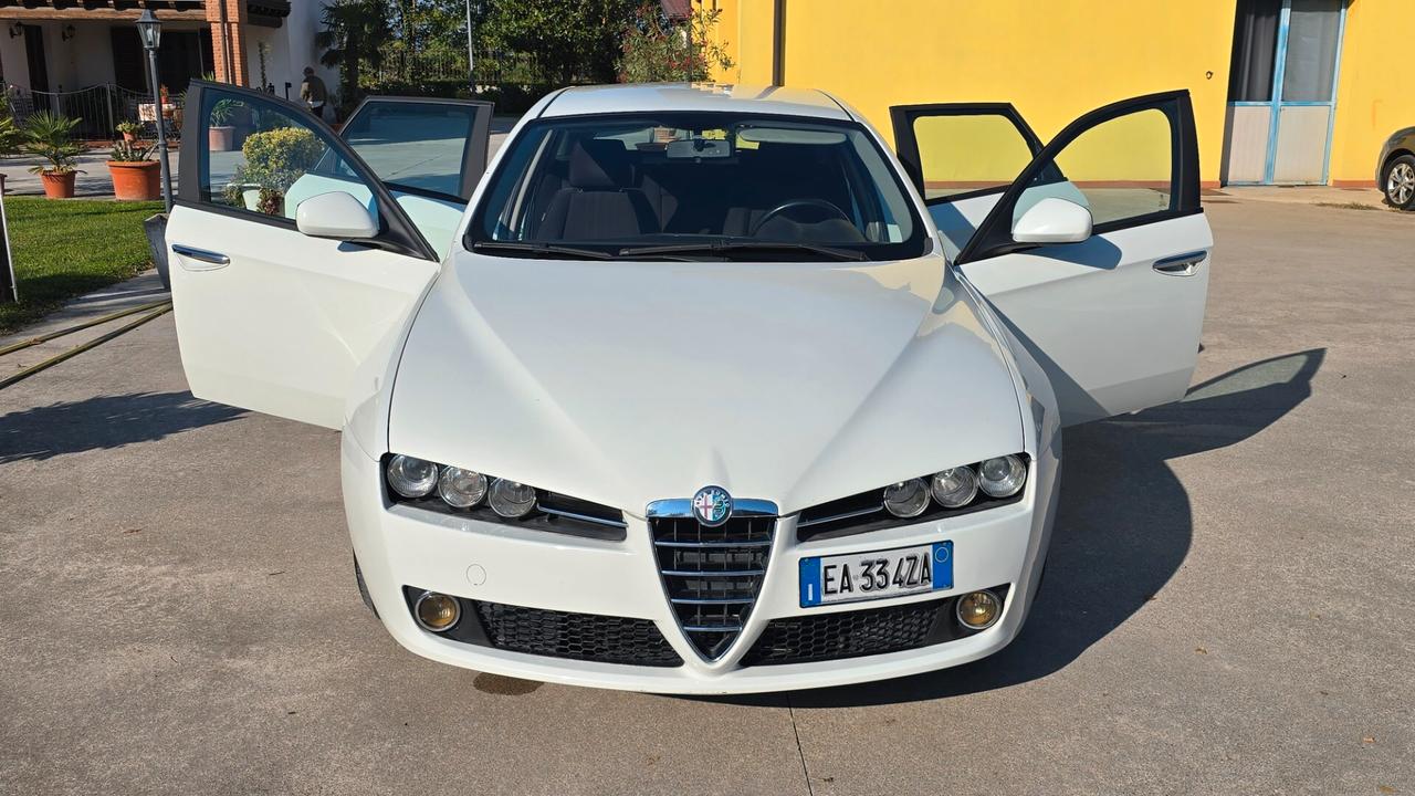 ALFA 159 1.9 JTDM PARI AL NUOVO