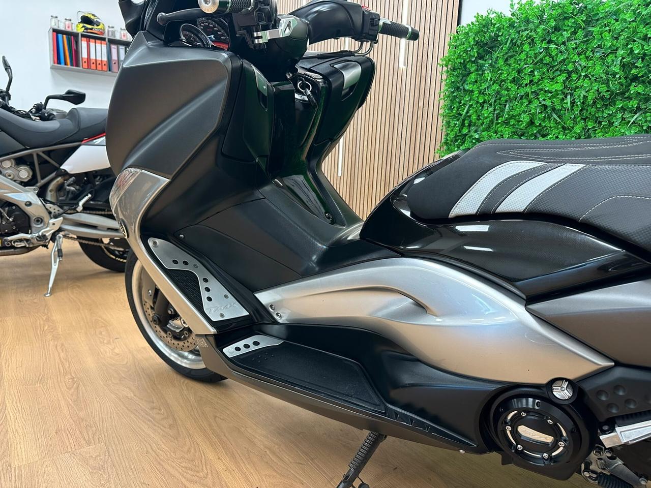 Yamaha T Max tmax 500 2011