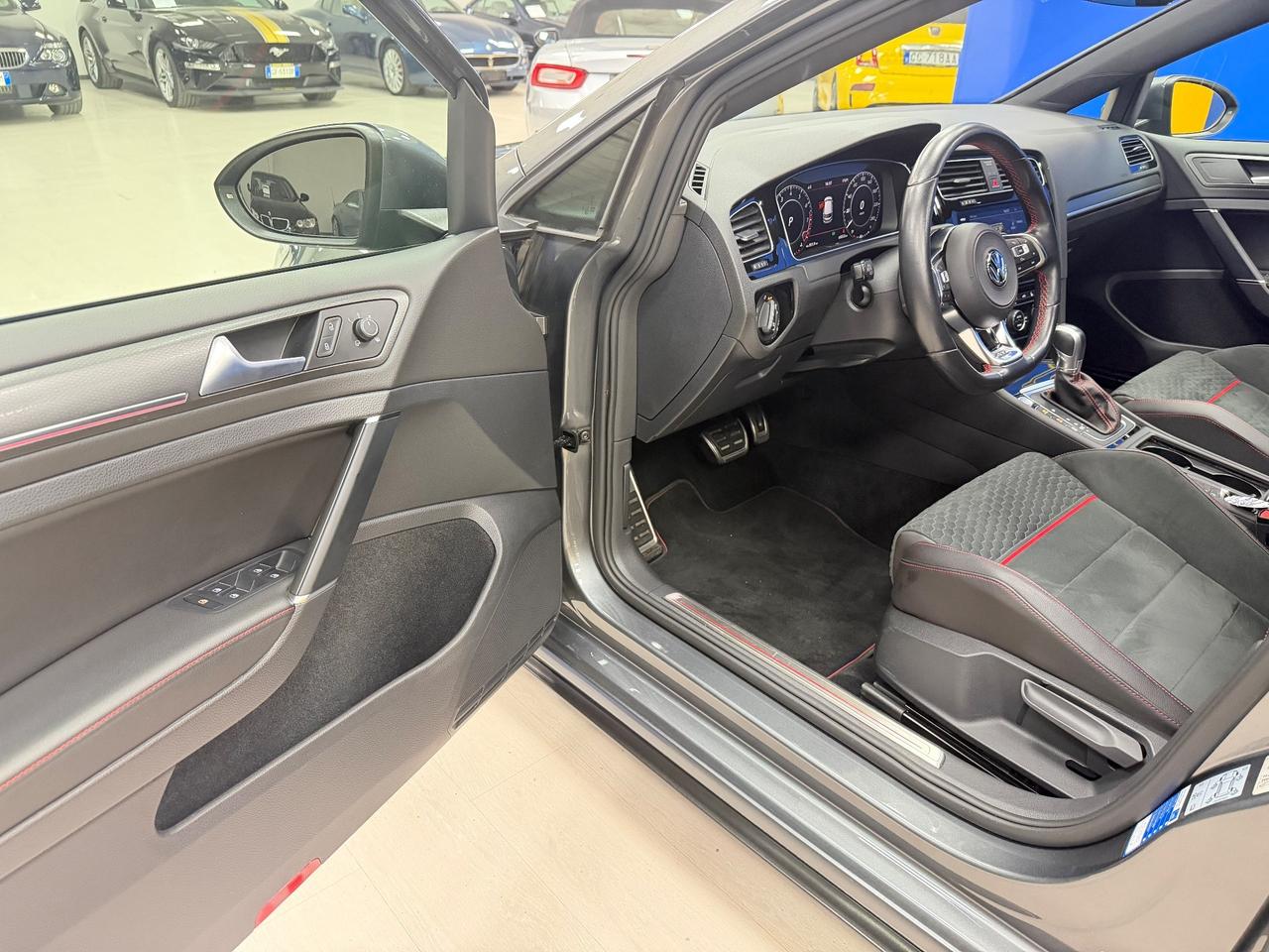 Volkswagen Golf GTI 230 CV TETTO APRIBILE*INTERNI SPORTIVI**PARI AL NUOVO**