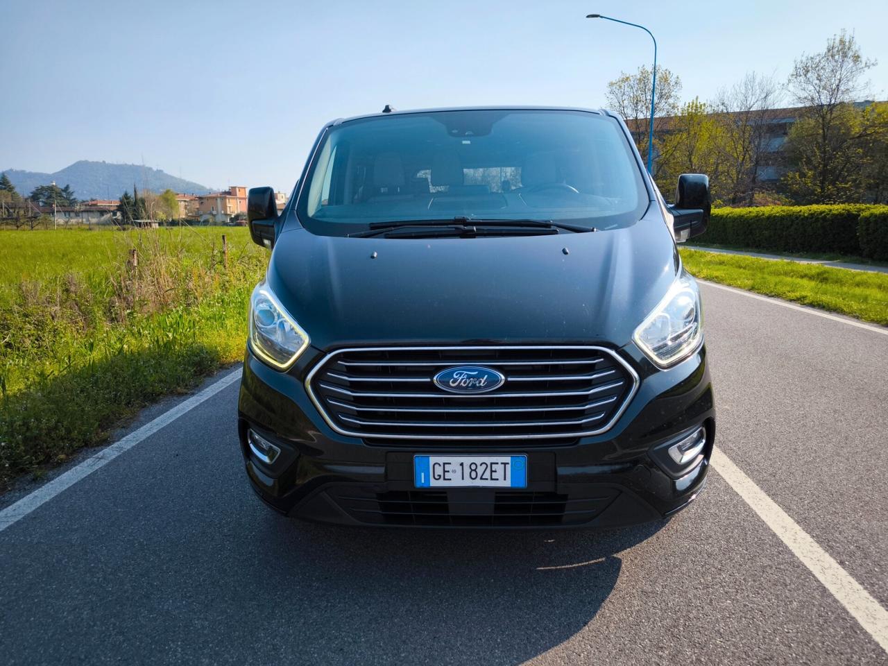 FORD TOURNEO CUSTOM TDCI-TITANIUM-9 POSTI-2021-GANCIO TRAINO