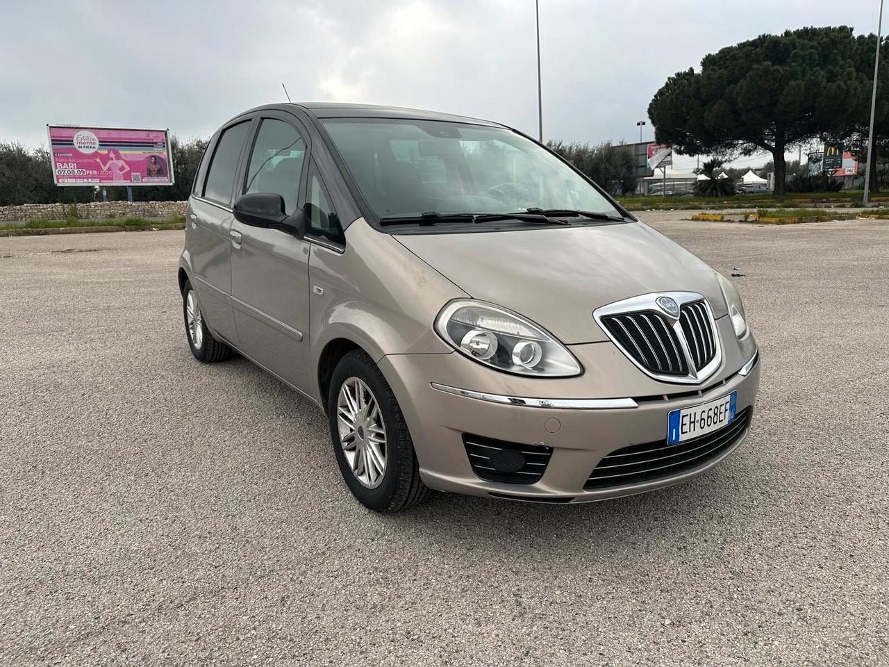 Lancia MUSA 1.3 Mjt 95 CV Platinum