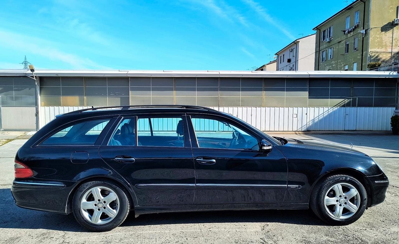 Mercedes-benz E 280 S.W. EVO Benzina Aut. *FINANZIABILE*