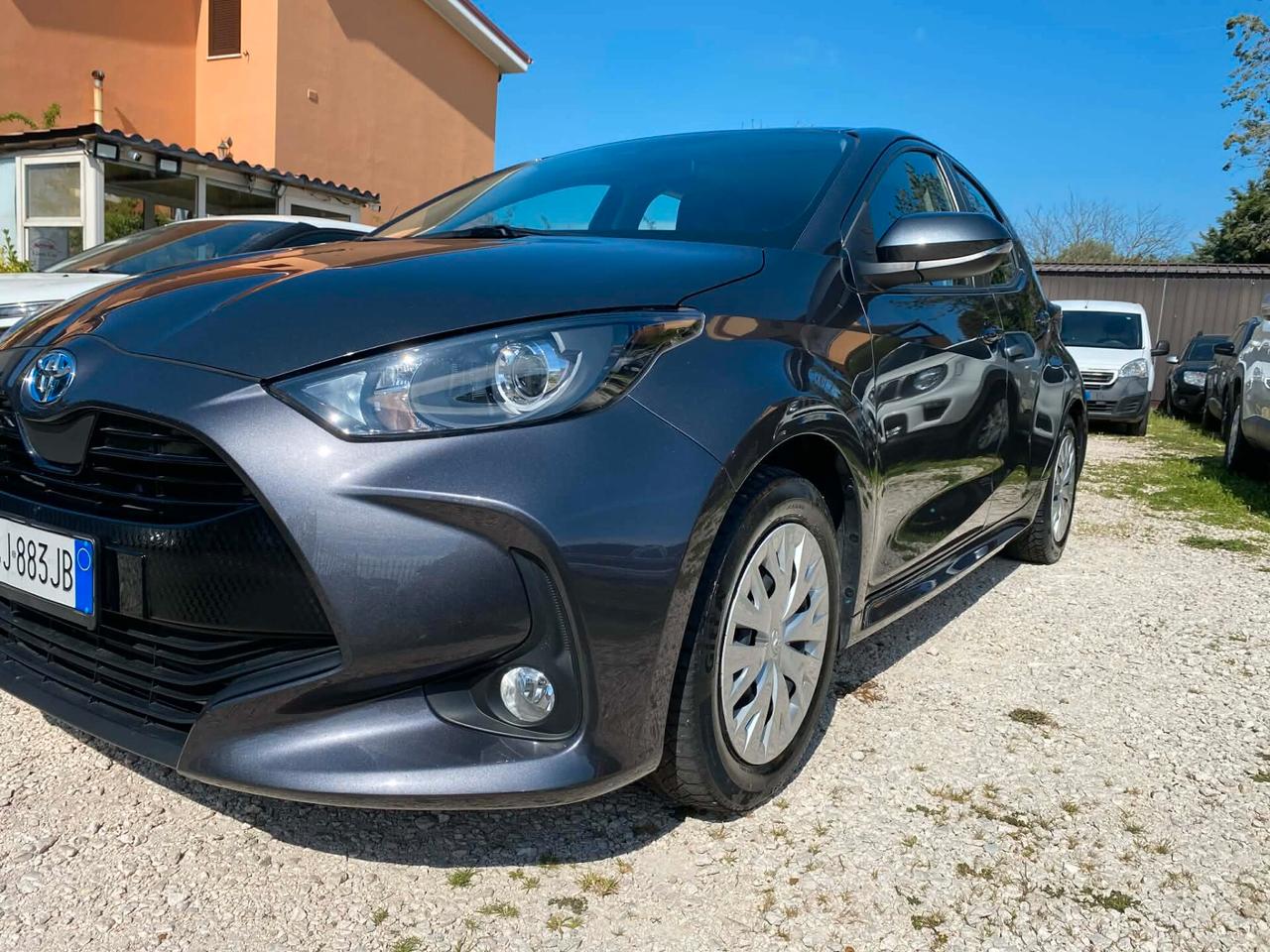 Toyota Yaris 1.5 Benz/Ibrida OK Neopatentato
