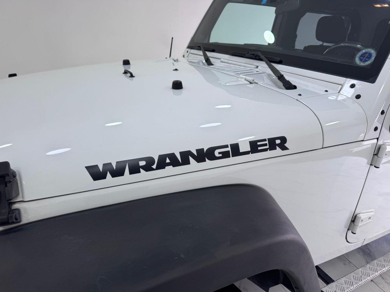 Jeep Wrangler 2.8 CRD DPF Sport Auto-2012