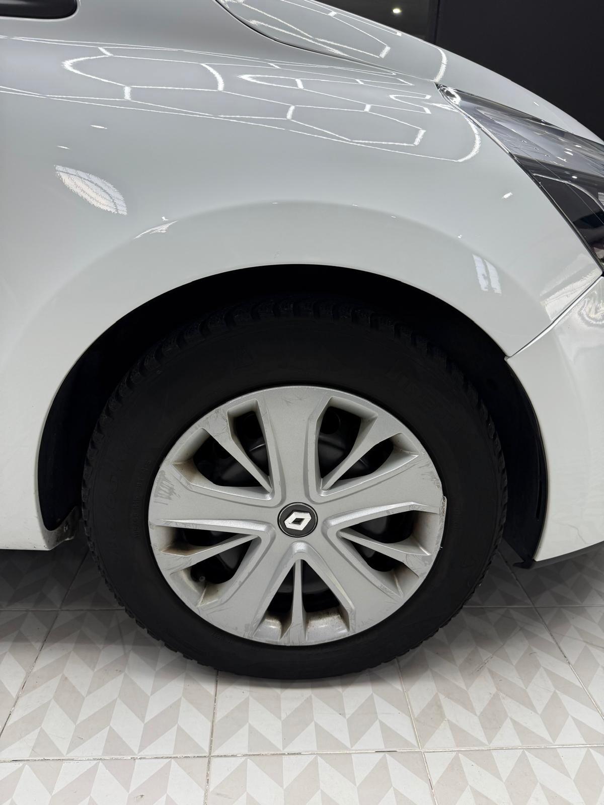 Renault Clio dCi 8V 75CV Start&Stop 5 porte Energy Life