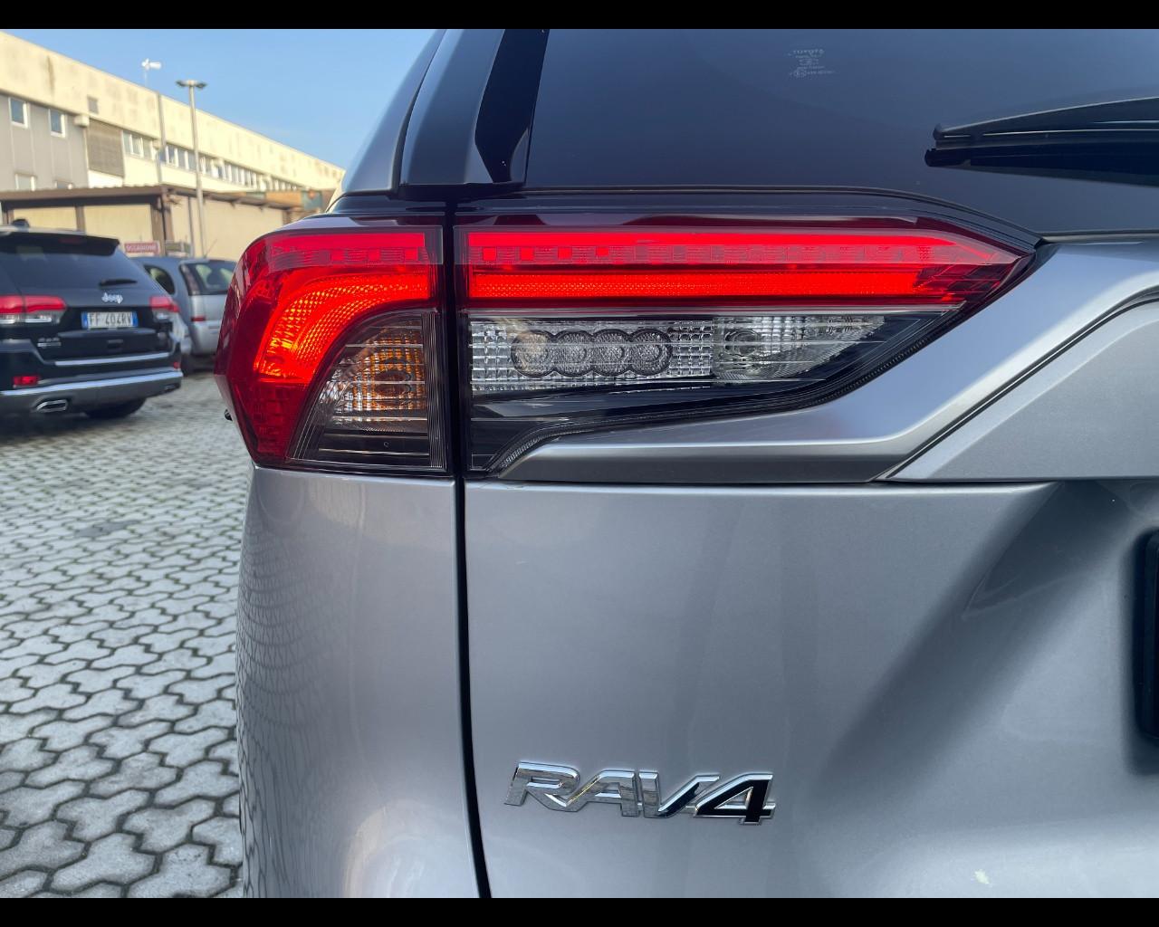 TOYOTA Rav4 V 2019 - Rav4 2.5 vvt-ie h Lounge awd-i 222cv e-cvt