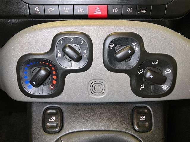 FIAT Panda 1.2 Lounge 69cv E6 5 p.