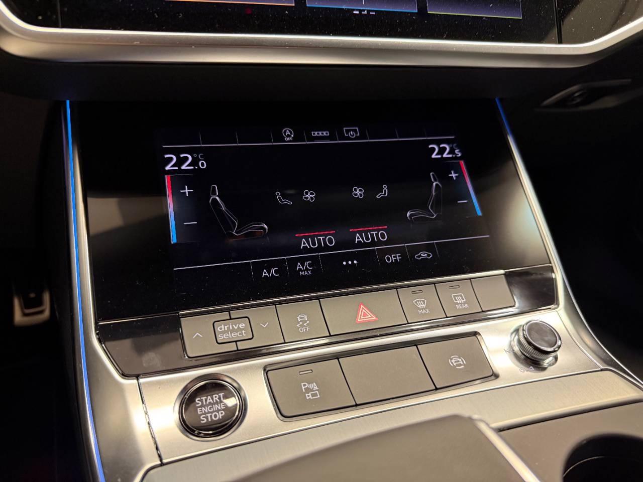 AUDI A6 AVANT 40 TDI MHEV S-TRONIC S-LINE EDITION