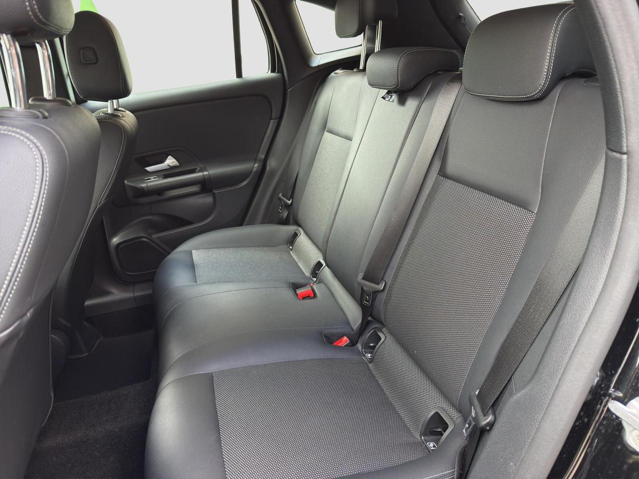 Mercedes-benz GLA 200 d 2.0 150cv Sport plus automatica 2022