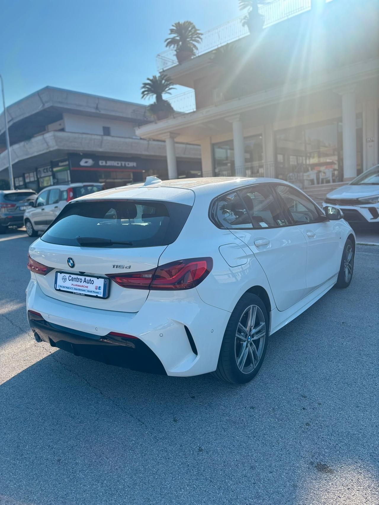 Bmw 116 116d 5p. Msport
