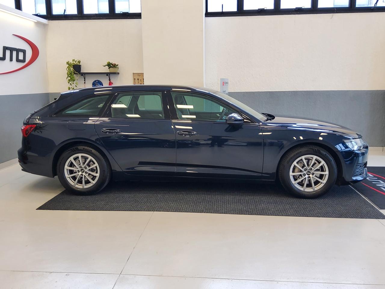 Audi A6 Avant 40 2.0 TDI S tronic Business Plus