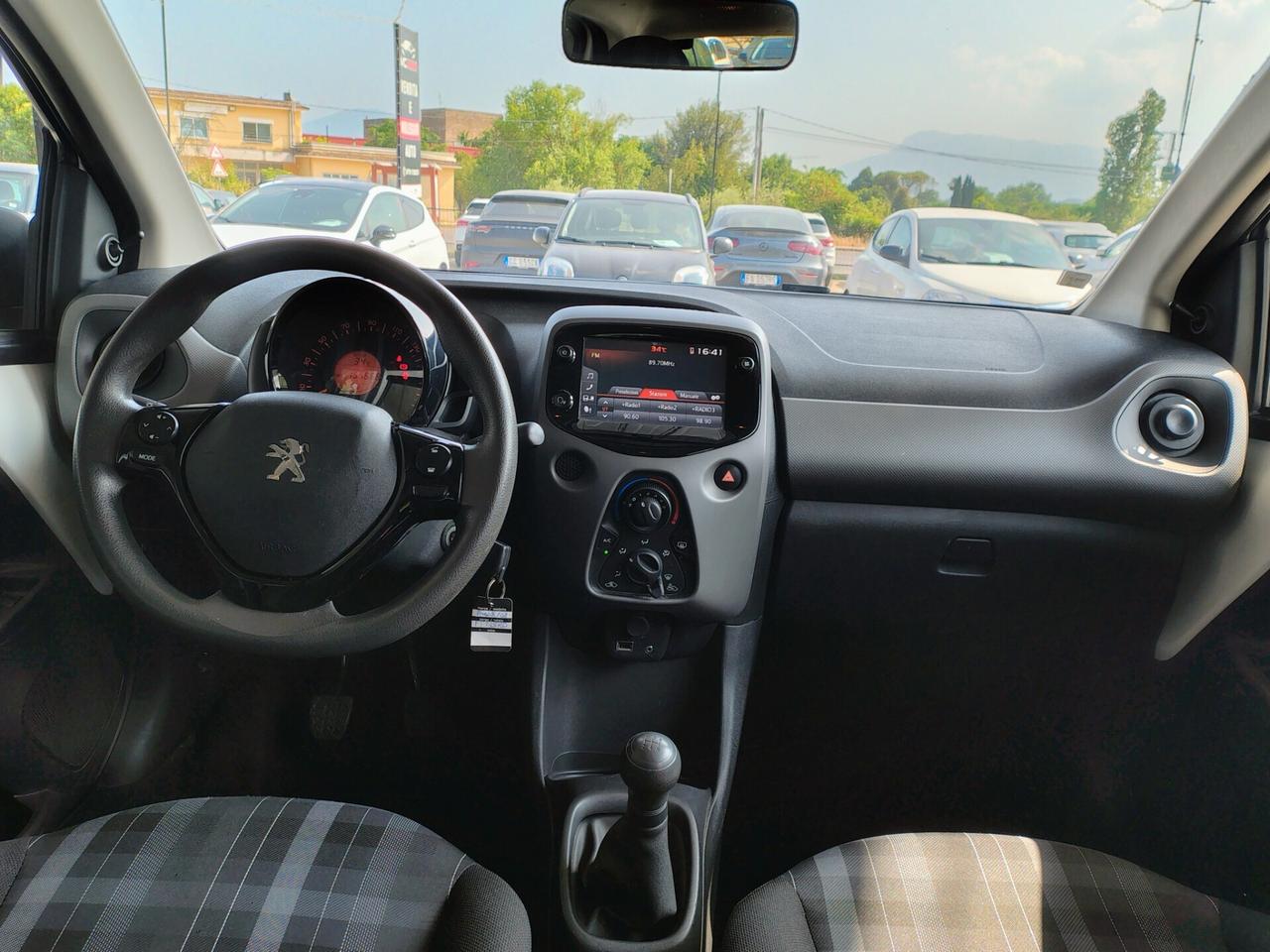 Peugeot 108 VTi 72 ETG 5 porte GT Line