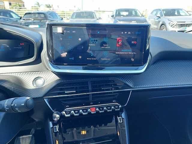 Peugeot 208 Hybrid 100 e-DCS6 Allure KM0