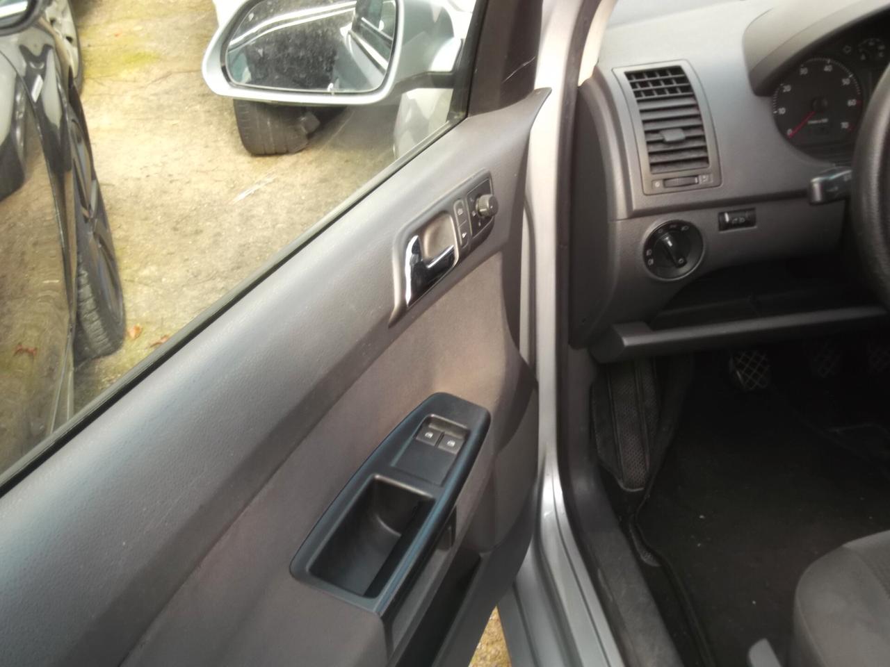 Volkswagen Polo 1.2/60CV 5p. United - 33