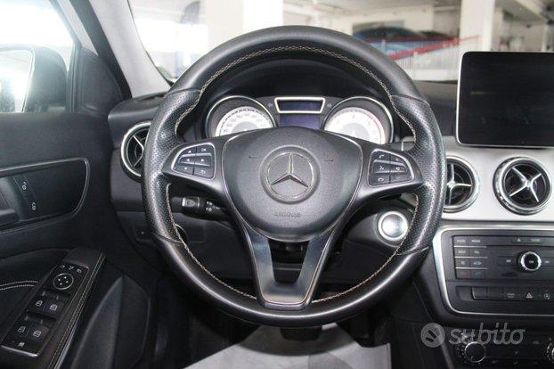 MERCEDES-BENZ GLA 200 d Automatic Executive