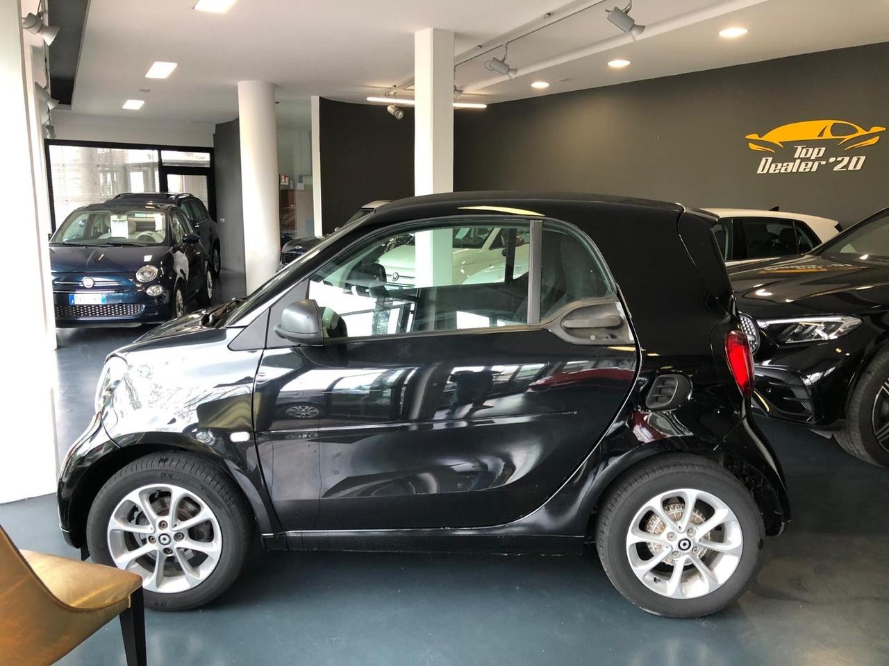 Smart ForTwo BRABUS 0.9 Turbo twinamic 15th anniversary