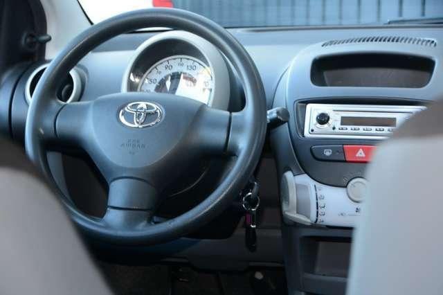 Toyota Aygo 1.0 12V VVT-i 3p 1.0 Now benzina * POCHI KM *