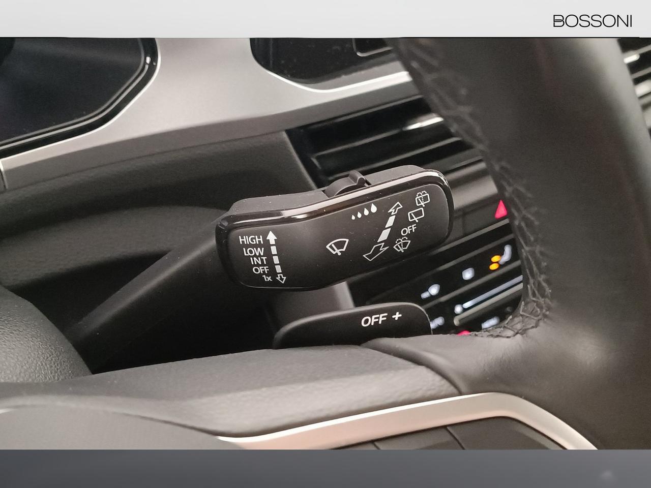 Volkswagen T-Roc 2.0 tdi scr 150cv life dsg