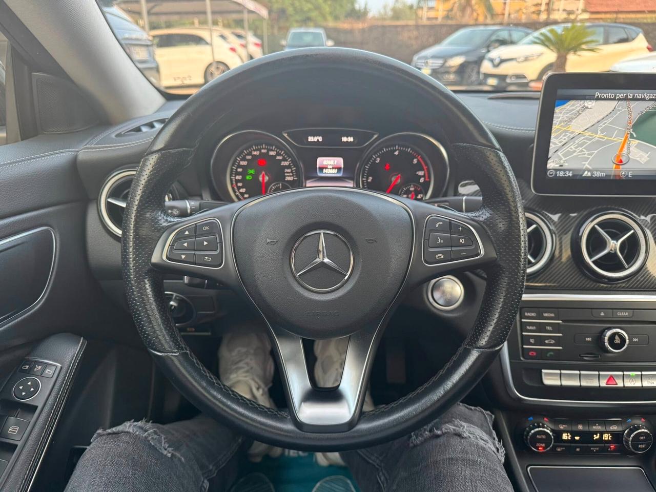 Mercedes-benz CLA 200 d Automatic Premium