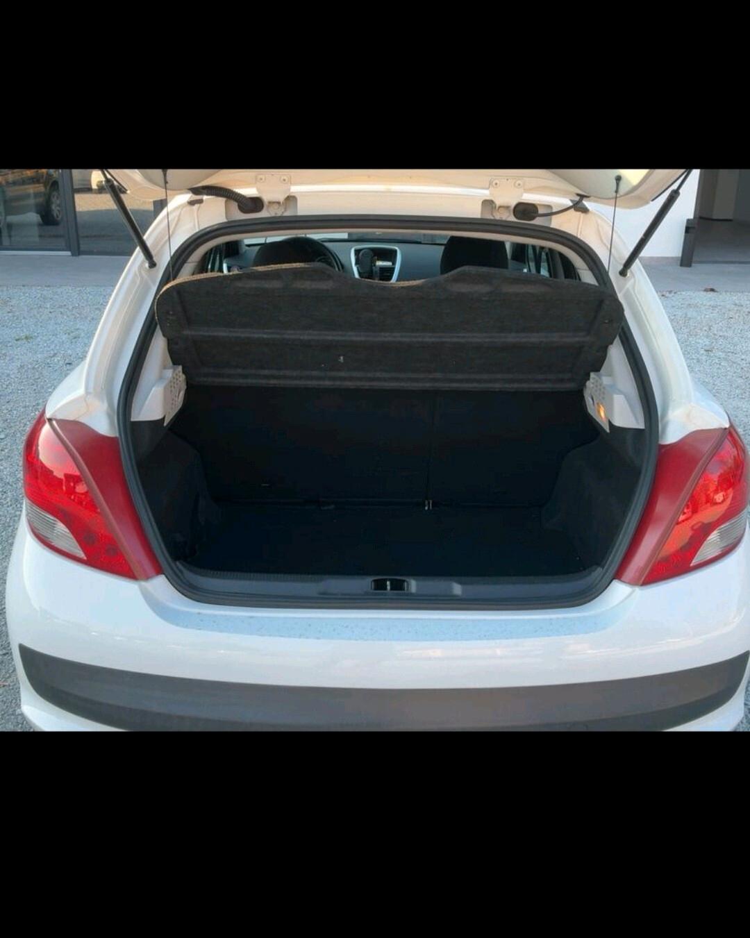 Peugeot 207 1.4 HDi 70CV 5p. Energie 2012