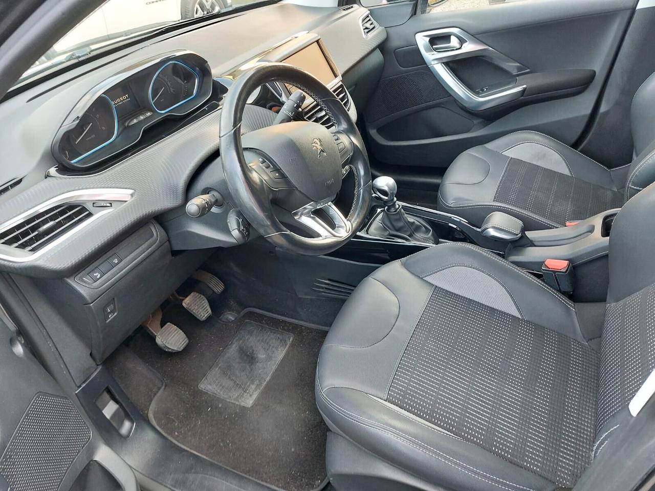 Peugeot 2008 1.6 e-HDi 120 CV UN GIOIELLINO