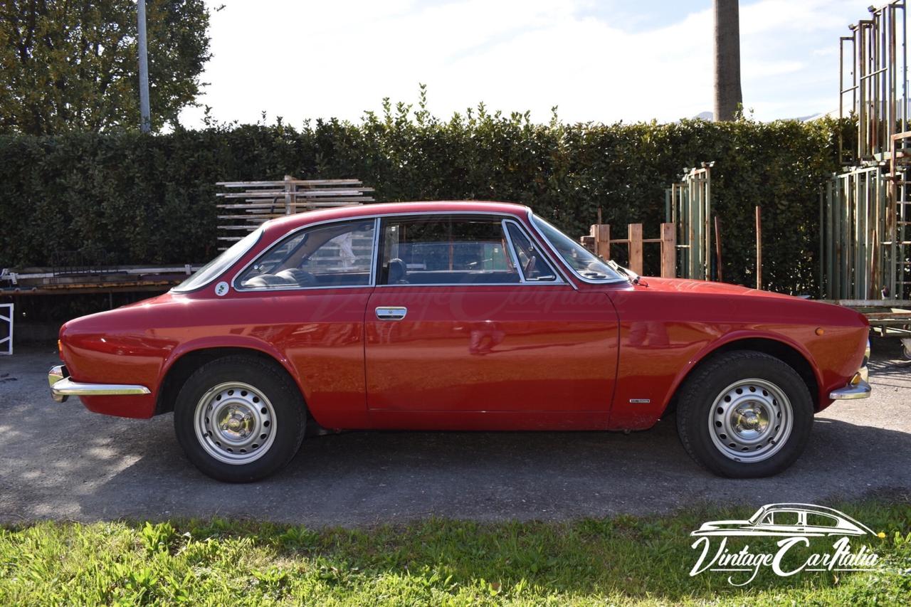 Alfa Romeo Giulia 2000 GT Veloce