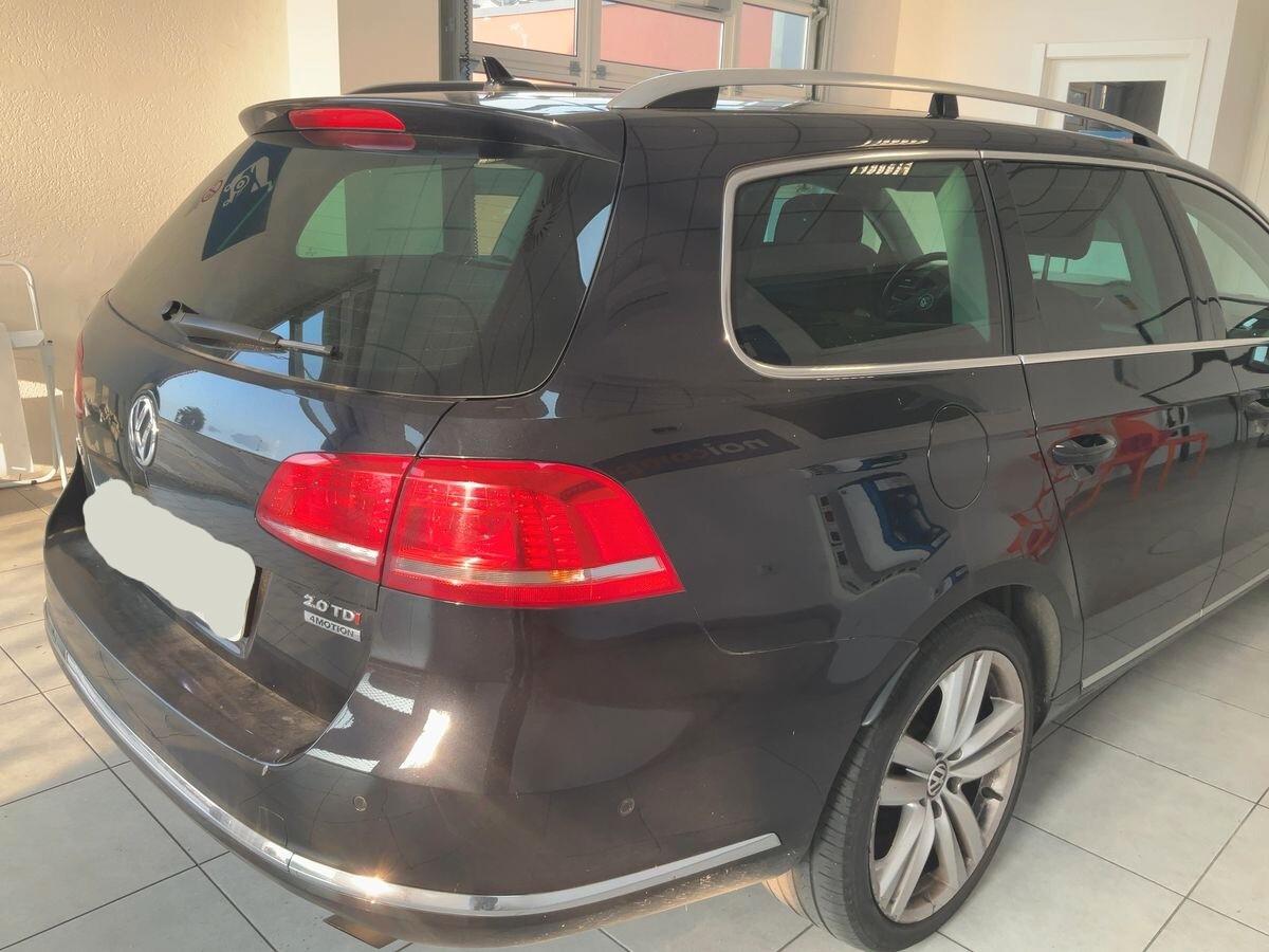 Volkswagen Passat 2.0 TDI 170CV DSG 4mot. High. BMT