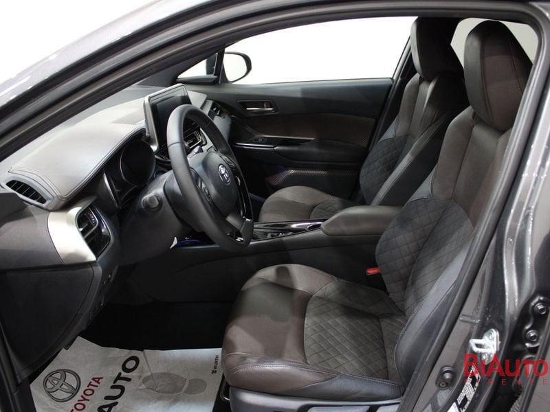 Toyota C-HR C-HR 1.8h Lounge 2wd e-cvt my18