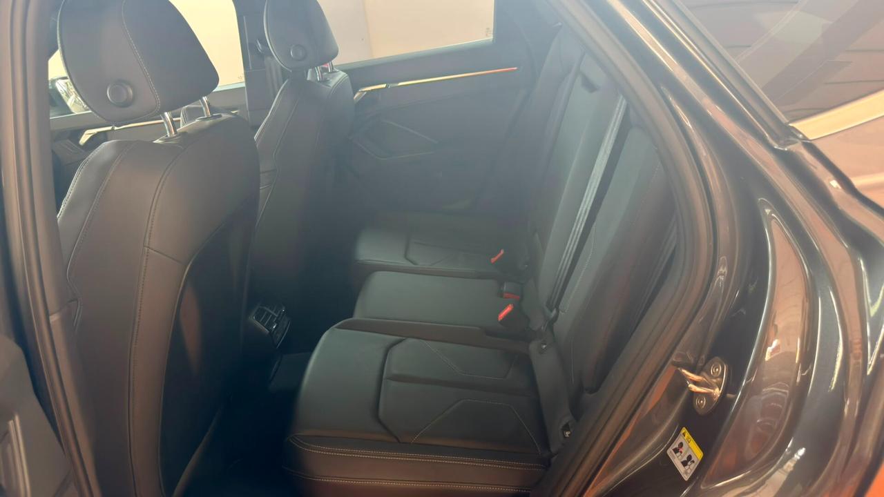 Audi Q3 SPB 35 TDI S tronic line edition