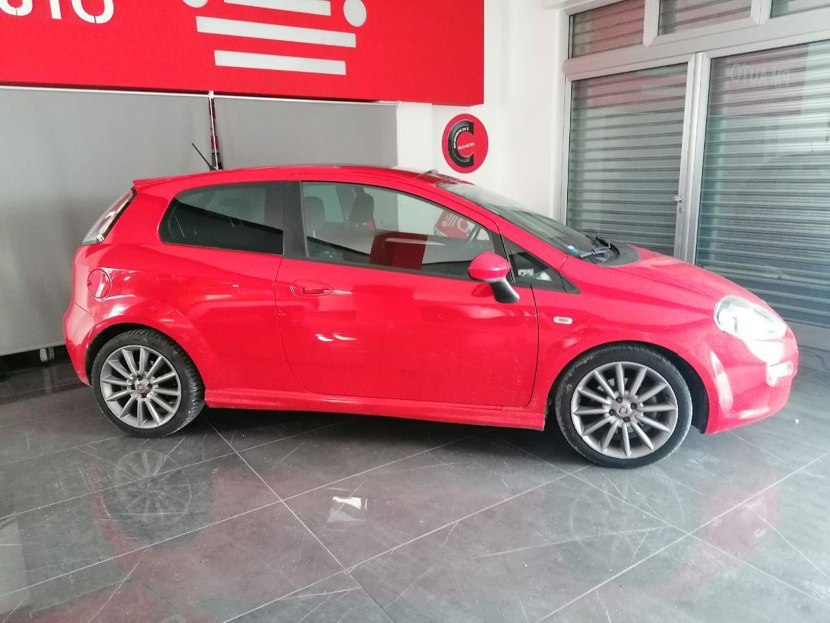 FIAT - Punto - 1.4 MultiAir Turbo S&S 3p. Sport