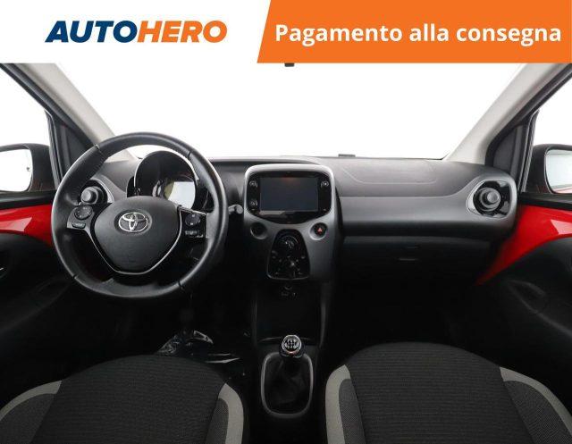 TOYOTA Aygo Connect 1.0 VVT-i 72 CV 5 porte x-play