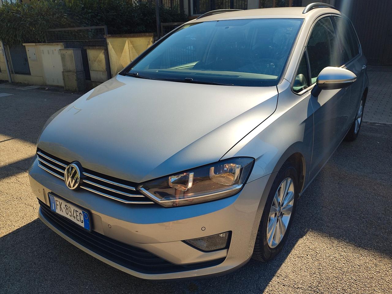 VOLKSWAGEN GOLF SPORTSVAN 2017 DIESEL 1.6 EURO6B