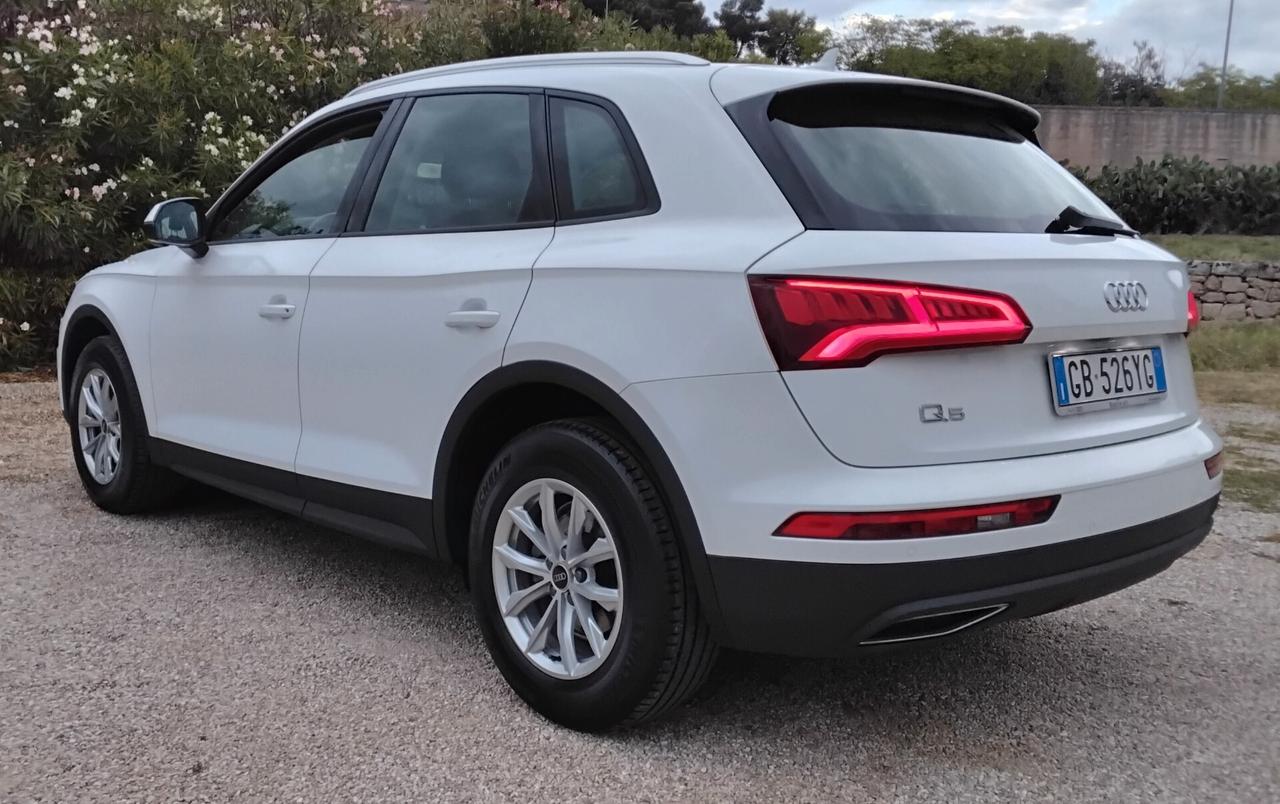 Audi Q5 35 TDI S tronic