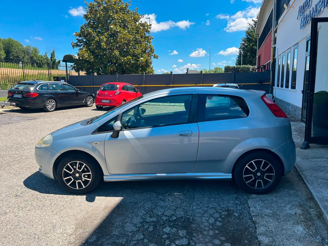 Fiat Grande Punto 3p 1.2 Dynamic 65cv GPL