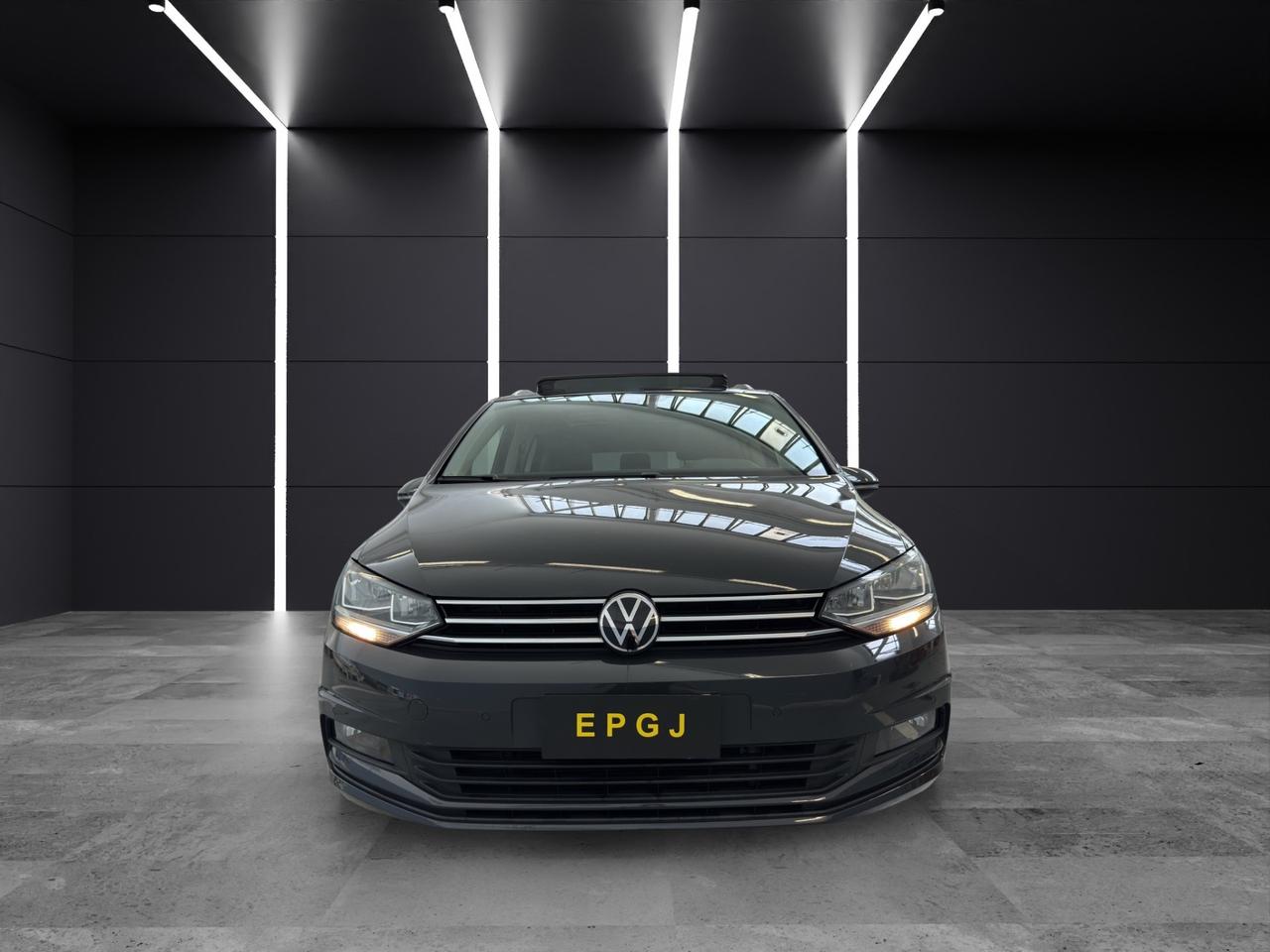 Volkswagen Touran 2.0 TDI 150 CV SCR DSG Executive BlueMotion Tech.