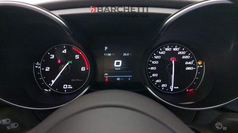 Alfa Romeo Giulia SUPER 2.2 TURBO AT8 180CV