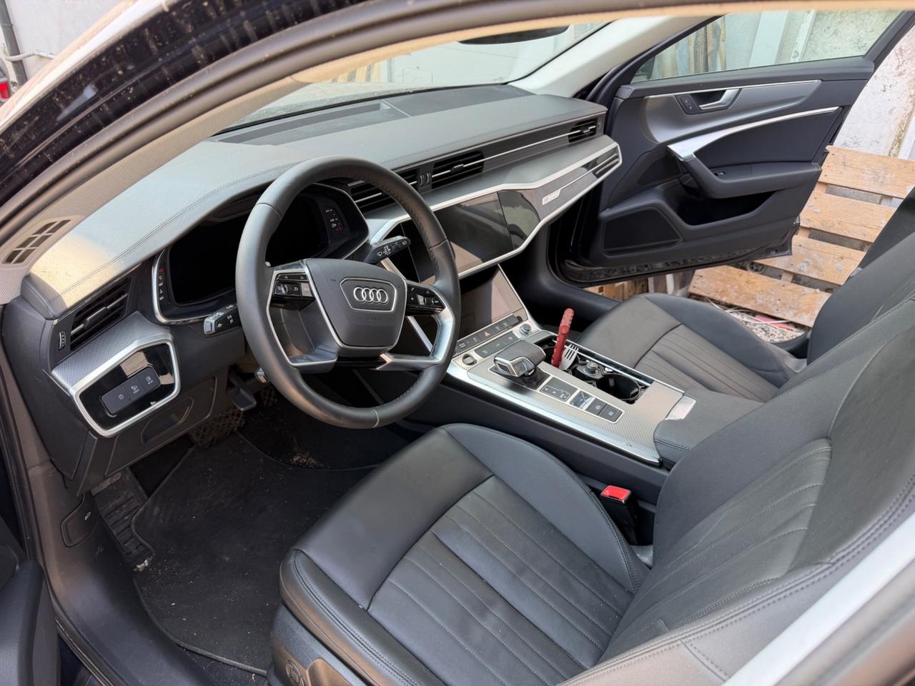Audi A6 Avant 40 2.0 TDI S tronic Business Plus