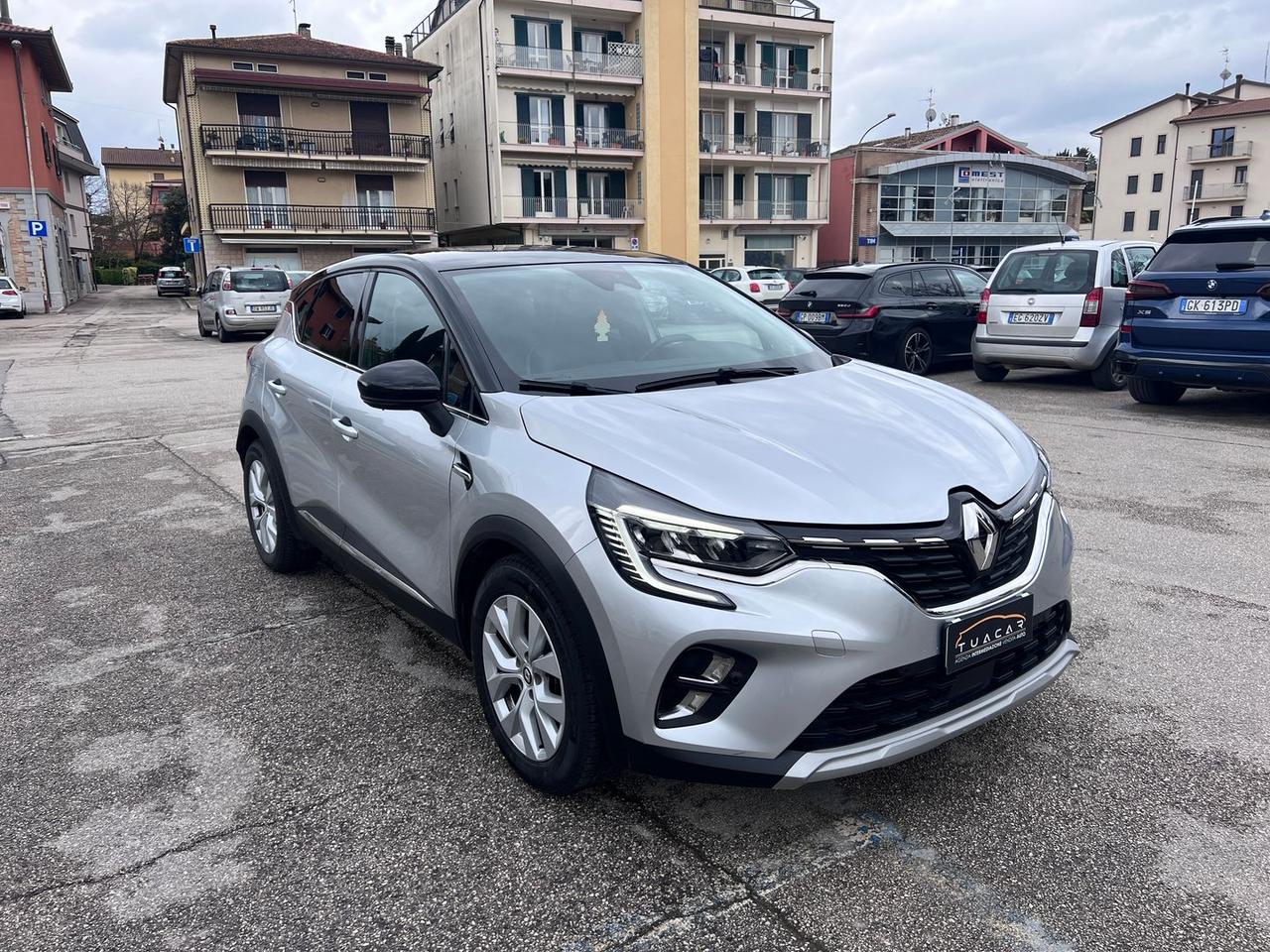 Renault Captur E-TECH 145 HEV Intens #10239