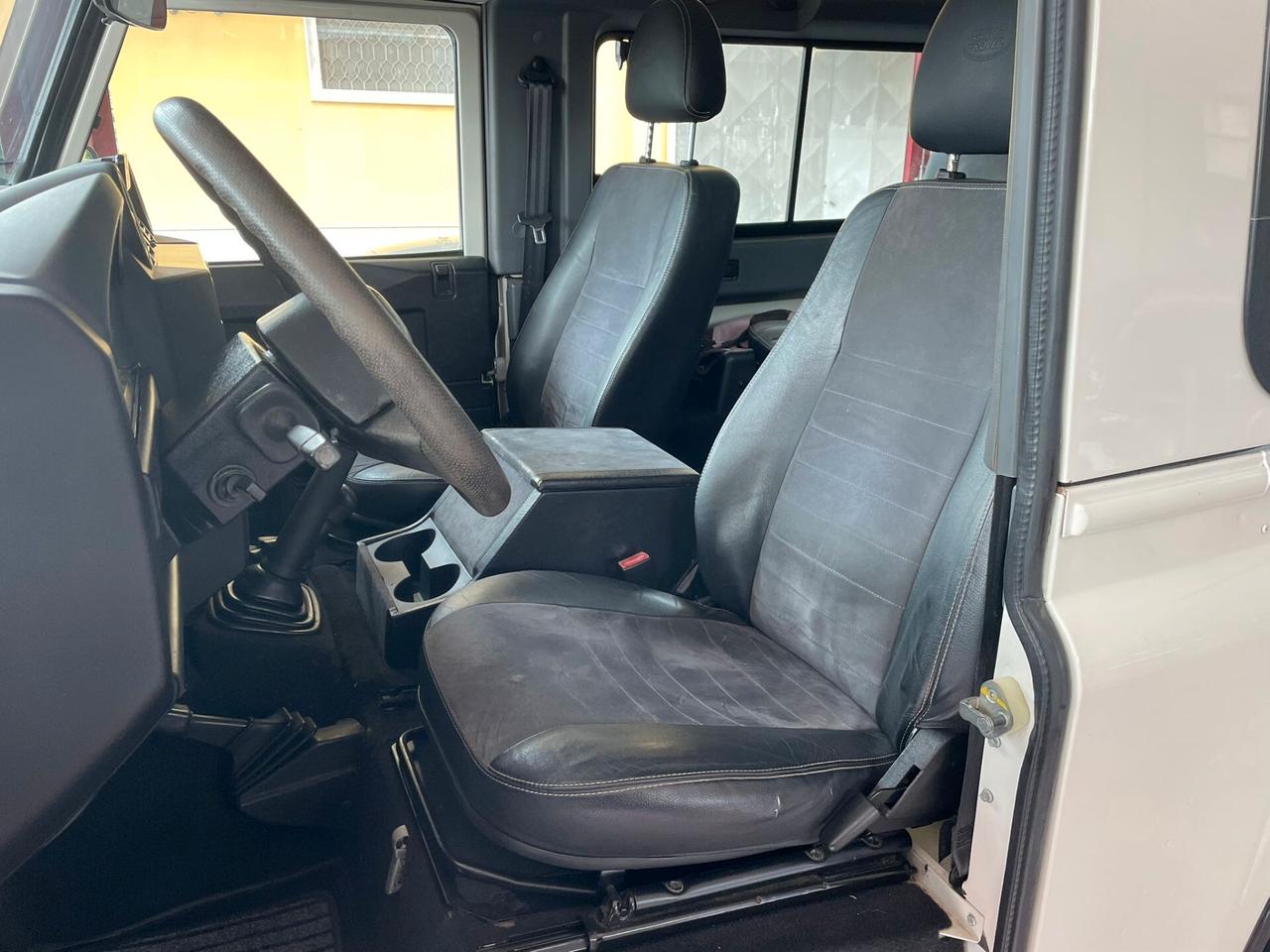 Land Rover Defender 90 2.4 TD4 Serie Limitata Power Uranus