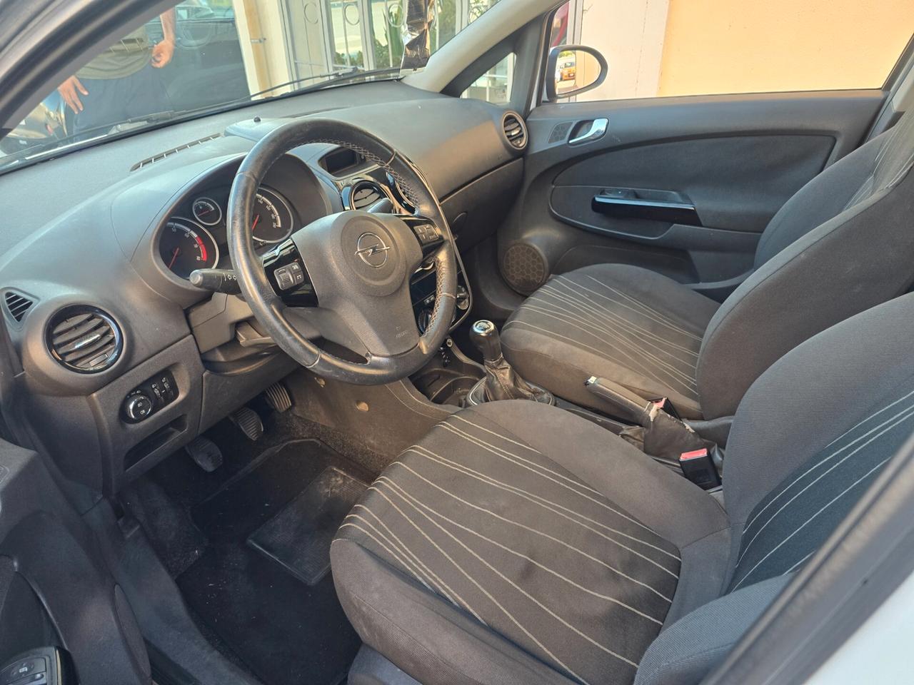 Opel Corsa 1.0 12V 5 porte Club