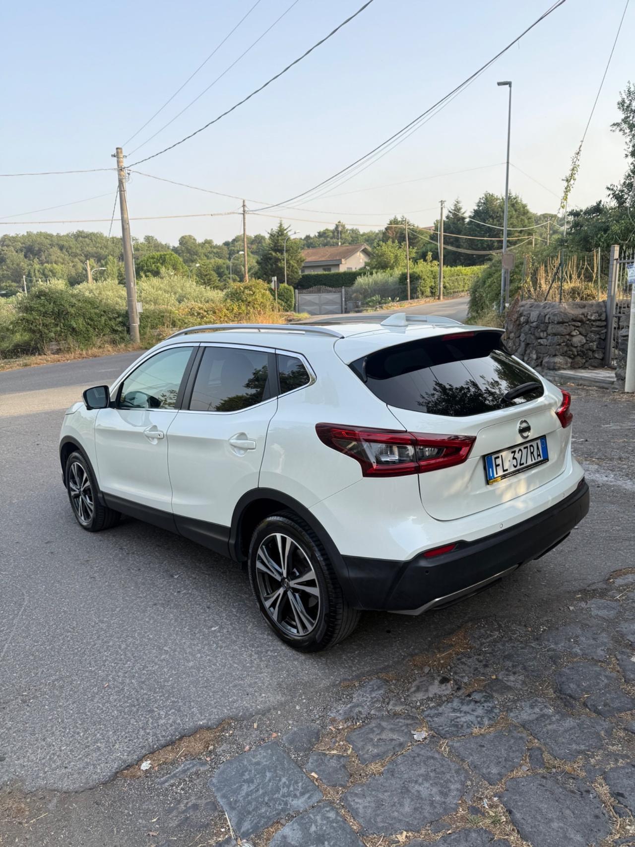 Nissan Qashqai 1.5 dCi Tekna tetto panoramico