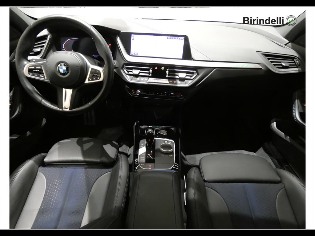 BMW Serie 1 (F40) - 118d 5p. Msport