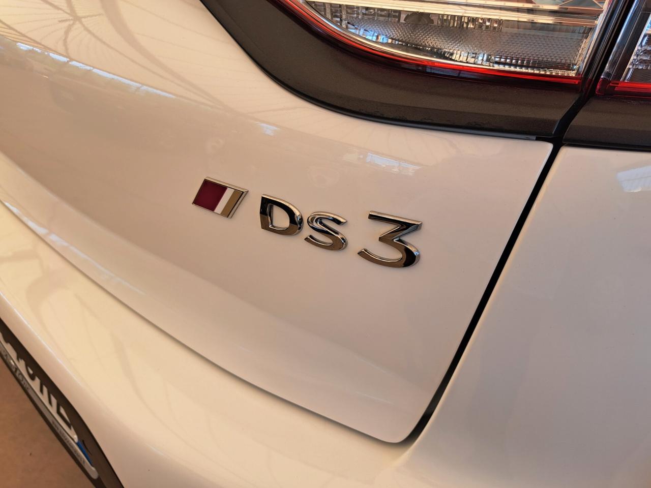 Ds DS3 DS 3 Crossback BlueHDi 110 Performance Line