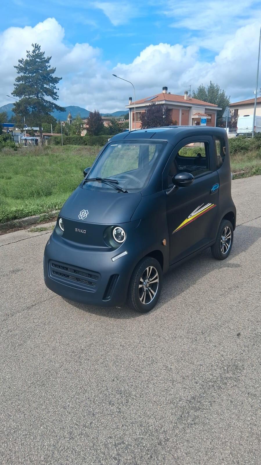 BAKO BEE - CABINATO ELETTRICO SENZA PATENTE