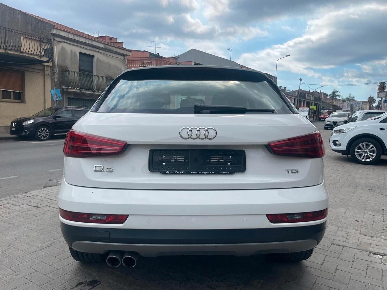 Audi Q3 2.0 TDI 150 CV Business