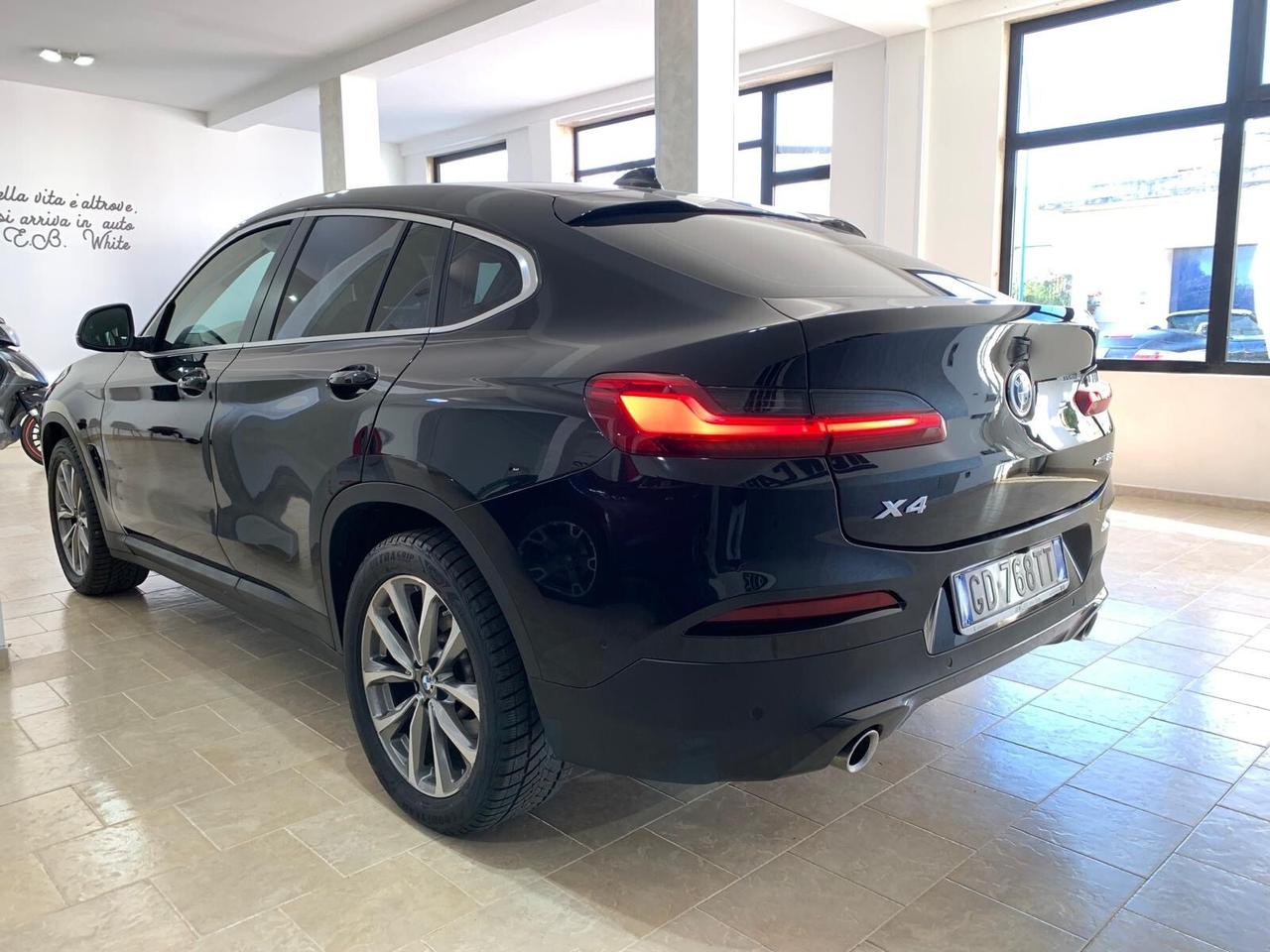 Bmw X4 xDrive20d SPORT