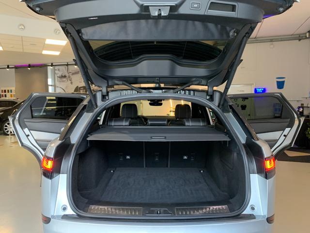 LAND ROVER Range Rover Velar 2.0D I4 240 CV R-Dynamic HSE "TAGLIANDI LAND ROVER